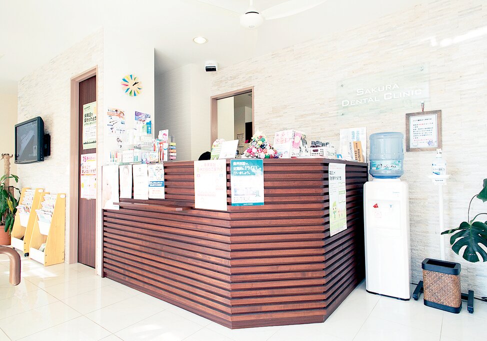 神奈川県の(1)さくら歯科または(2)Montblanc Dental Clinicの写真4