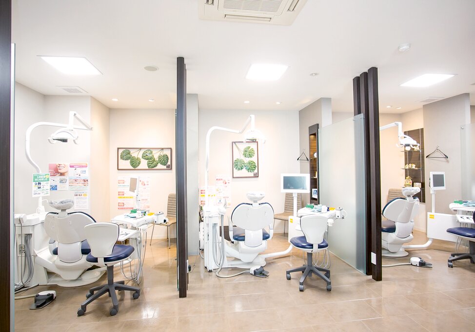 大阪府の(1)いちば歯科医院または(2)豊中庄内ヴェルデデンタルクリニックの写真2